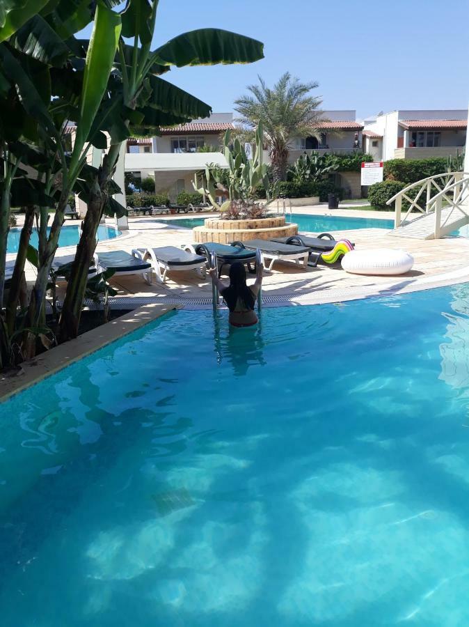 Sunrise Beach Club Gastria Εξωτερικό φωτογραφία